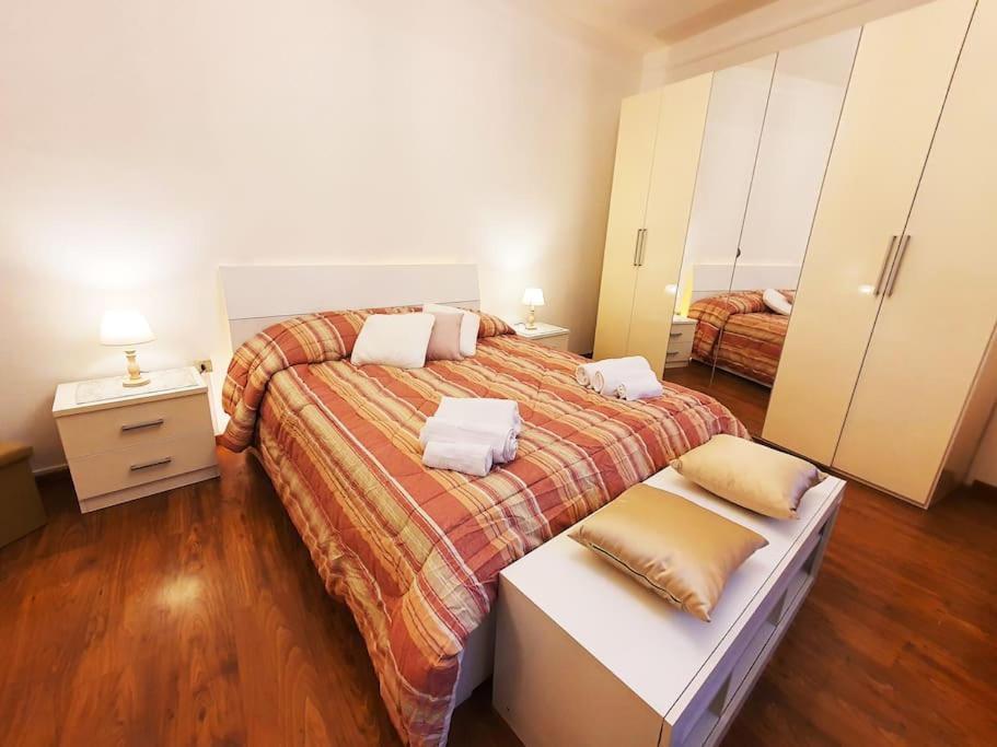 King Como Lake Center 9 Posti Letto- Grande Terrazza - 2 Bagni Privati Bagian luar foto