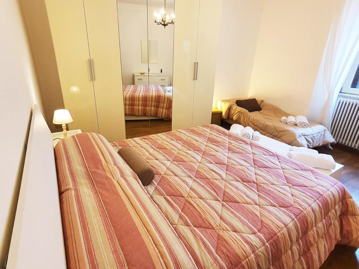 King Como Lake Center 9 Posti Letto- Grande Terrazza - 2 Bagni Privati Bagian luar foto